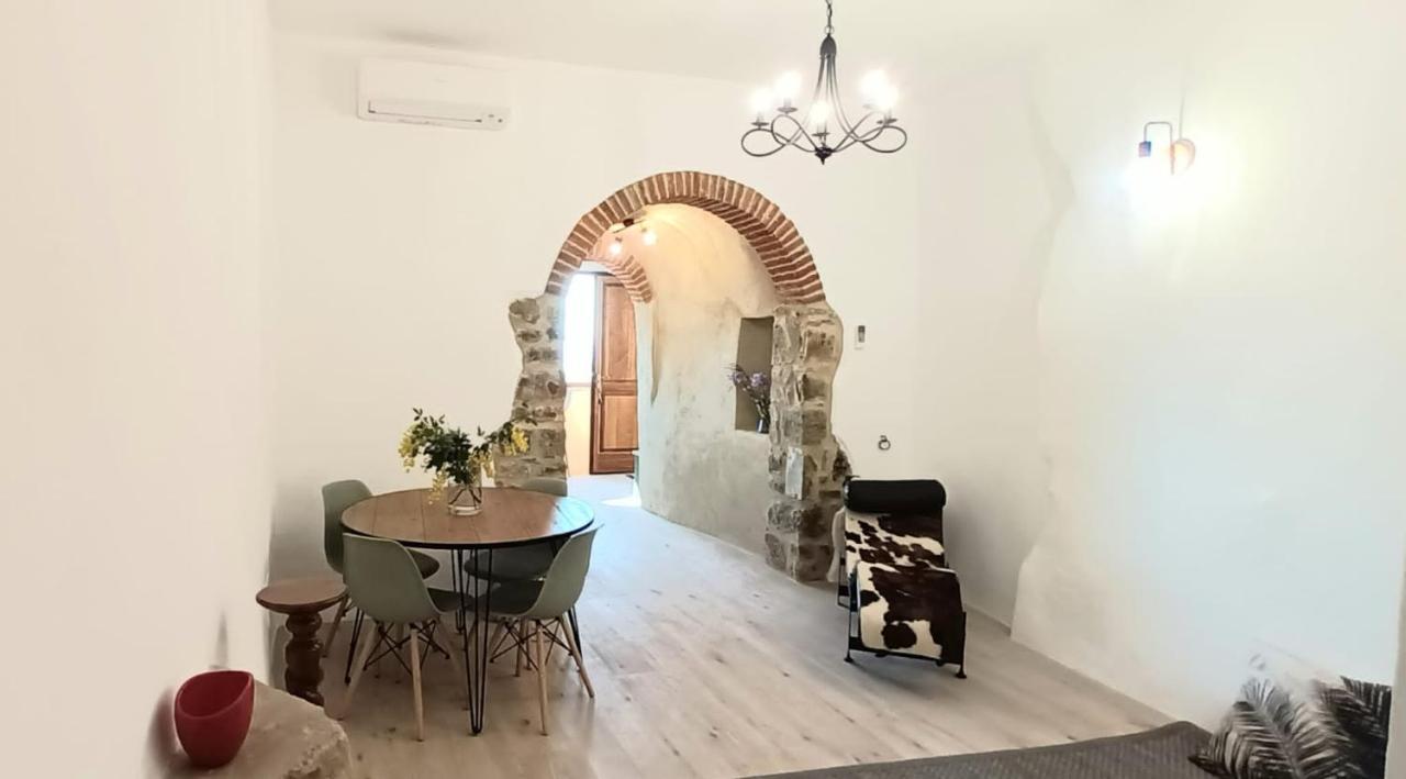 Casa Angolo Cantina Nel Castello Montegiovi Ngoại thất bức ảnh